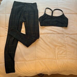 Plaid beyond yoga set